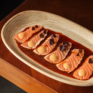 Salmon Tataki - 6 Pcs